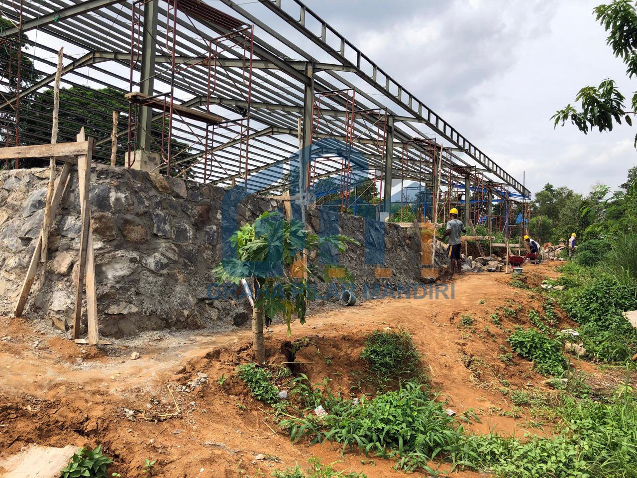 Pemasangan Turap Batu Kali