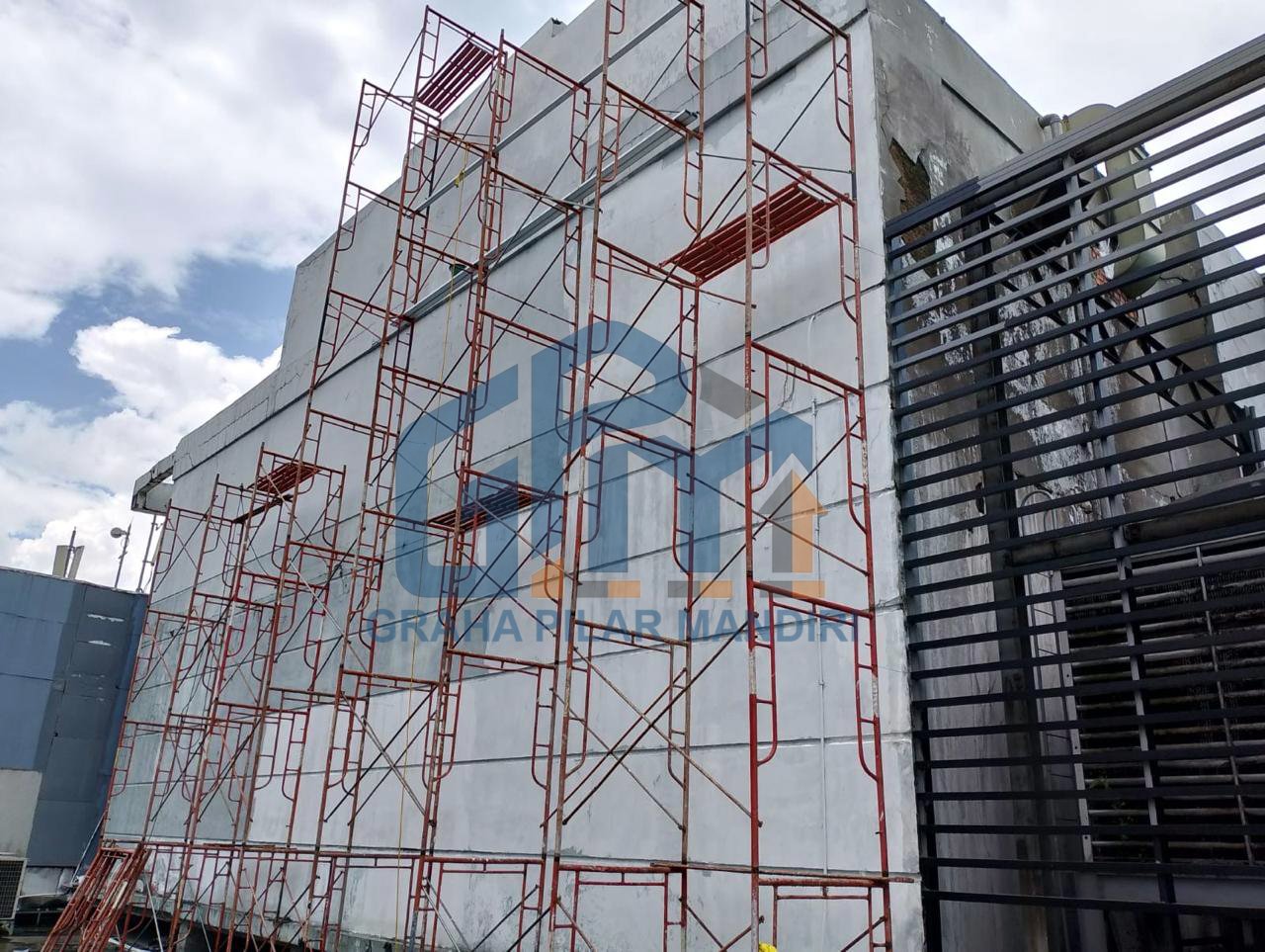 Pengecatan Exterior.