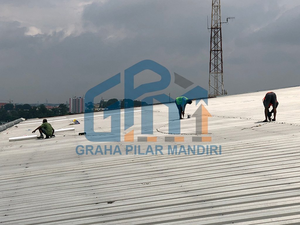 Pekerjaan Perbaikan Atap Bangunan.